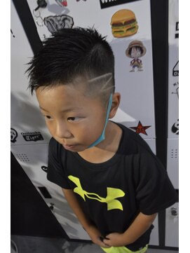 モウ(mow) #68 イナズマラインのキッズ震災刈り