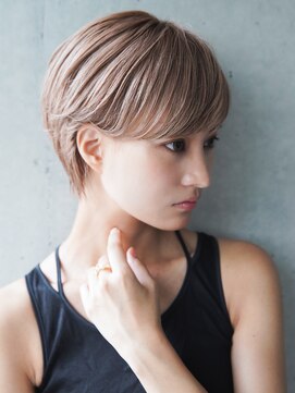 カライングドゥ(ing deux) 大人可愛いマッシュショートボブウルフカット◎30代40代50代60代