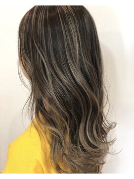 アディクト(Addict) コントラストグレーバレイヤージュ