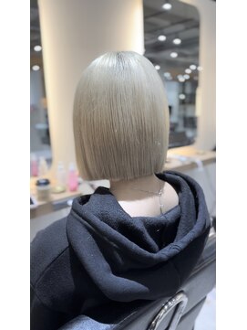 サロンドミルク 新百合ヶ丘店(salon de MiLK) ミルクティーベージュグレージュダブルカラーハイトーンインナー