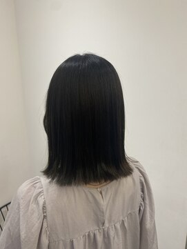 リリアーナ(LILIANA) 池袋 イルミナカラー オリーブカラー オリーブグレー