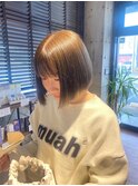 シアーベージュ