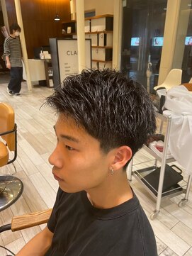 クラップス 横須賀中央店(CLAPS) 横須賀センターパートツイストパーマ緩めシャドウパーマフェード