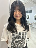 フェブリエ(Fevrier)&nbsp;韓国レイヤー ハッシュカット くびれヘア ハイライトカラー