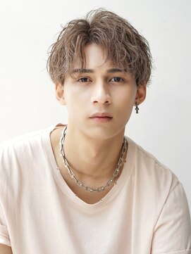 アルファ 新宿(alpha) フェザーパーマ/ブルーブラック/刈り上げセンターパート[新宿]