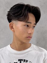 ハイプ マン 藤沢(HYPE MAN)&nbsp;フェザーパーマ毛流れパーマセンターパートニュアンス藤沢