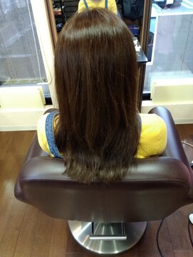 ラ テール バイ パーム ドゥ クープ(La Terre by perm de coupe) 赤みを抑えたアッシュグレー