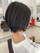 イグズ(igs)&nbsp;前下がりショートボブ