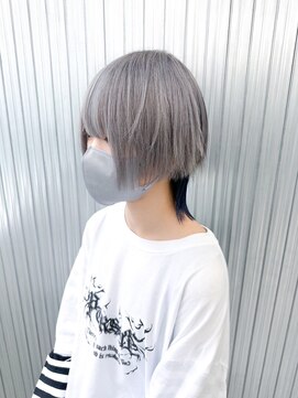 キバ(kva) ▽□□▽ライトシルバーウルフ