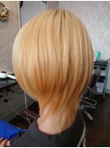 金髪マッシュウルフ