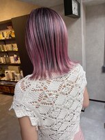 サニー 渋谷(SUNNY)&nbsp;ピンクバレイヤージュ、ハイライト、レイヤーカット、グレージュ