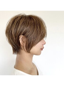 ユトリ ヘアーアンドスパ(YUTORI hair＆spa) 耳掛け×クールショート