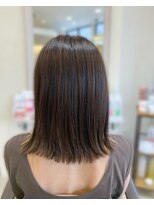 ヘアメイクソエル(hair make Soel)&nbsp;サイドインナーカラー・切りっぱなしセミディ