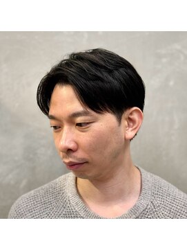 サームマン 人形町(SARM MAN) ビジネス場面にも強い　清潔感×スタイリッシュフェードカット