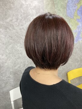 コーパル(copal) ショートボブ・耳掛けショート・赤系カラー・暖色