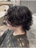 サーフカールツイストシャドウパーマバズカットマレットヘア眉毛