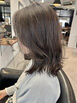 サーカス(circus)&nbsp;バッサリカット！大人に似合うミディアムレイヤー。