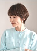 切りっぱなしショート・ボブ/絶壁解消/前髪なし/40代/30代/丸顔