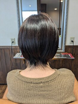 サロンドルポゼ(Salon do Reposer)の写真/大人女性の髪の悩みに寄り添い、ダメージを抑えたカラーをご提案!丁寧なカウンセリングで理想の色味へ導く