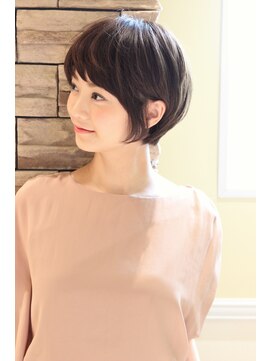 レウナ 外苑前(Reuna) 【30代40代】大人女性におススメショート