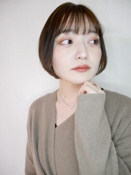 シュシュ(shushu) 首元すっきりショートボブ　【有海一生】