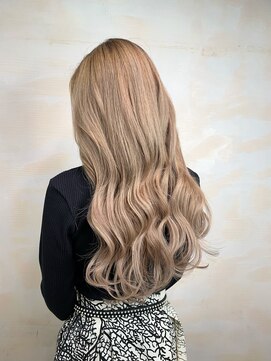 アンククロス 表参道(ANKH CROSS) クリーミーベージュ