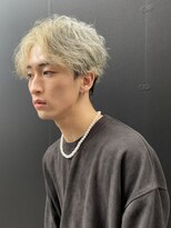 【安掛HAIR】ハイトーンシルバーミディアムアップバング
