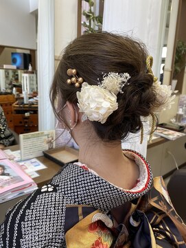 コアフィールフィス(COIFFURE fils) 新規お得クーポンあり【見附　今町】ゆるふわアップヘア