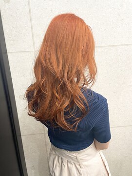 アンリ(Anli) 【Anli☆岩瀬萌】オレンジベージュ ギャル巻き エアリーミディ