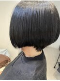 前下がりショートボブ