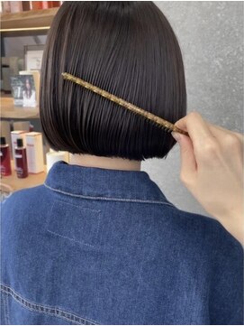 ロンドカスティーヨ 四日市(Lond castillo) 【futaba】切りっぱなしボブ/髪質改善/縮毛矯正