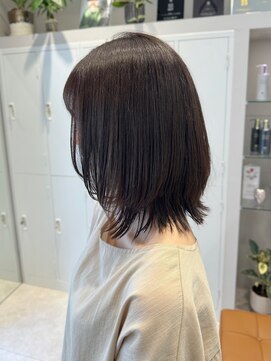 シュク 高円寺(SYUK) 加藤【高円寺】くびれヘア/外ハネ/ミディアム/結べるヘア/ロブ