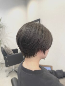 ニーラ バイ ニライカナイ 八幡宿店(Neela By Nirai Kanai) 似合わせカット/ショート/ショートボブ/アッシュブラウン/前髪