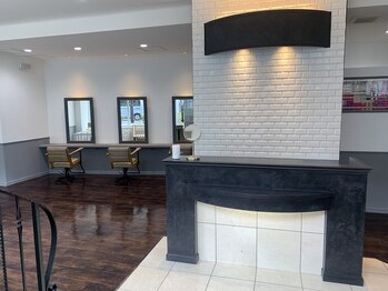 ｈｅｅｌ　ＳＥＮＧＡＷＡ