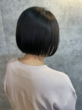 アイビーヘアー(iB HAiR) 前下がりボブ