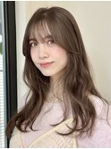 ナチュラルストレートでドライでまとまる絹髪へ