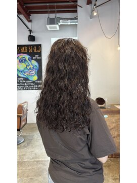 オアズヘアービィグラッド(ORe'S HAIR BE GLaD) スパイラルパーマ