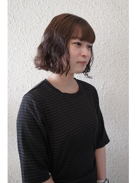 繭 ボブパーマ