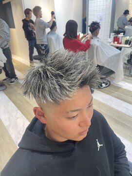 ルースト 京都河原町店(ROOST) カット×メッシュ