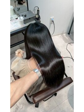 シェノン 梅田(CHAINON) 梅田/クラゲヘアー/オリーブグレー/小顔/ココアベージュ