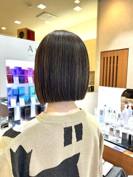 クール ヘアー ギャラリー 神明町店(COOL Hair gallery) コンパクトミニボブ