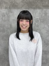 ラウル(Laulu) Saki 派手髪