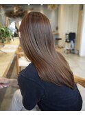 艶感ミルクティーベージュストレート