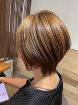 ブロッサム プラウドシティ志木本町店(Blossom)&nbsp;ショートボブ【志木/ショートボブ/艶色】