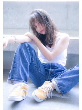 テイラー(Taylor) 【Taylor】 おフェロmixウェーブミディー×ラベンダーグレージュ