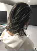 切りっぱなしBOBホワイトハイライト