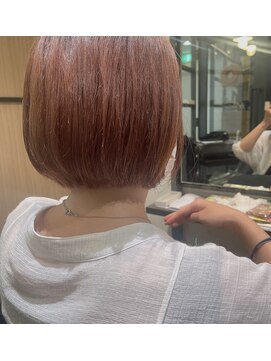 ニール(Neale.) ぱっつんボブ