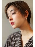 ウエットタイトなセンターパートショート【表参道青山drop舘洞】