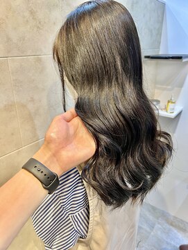 ジーナ 北千住(Zina) 髪質改善＊韓国ヨシンモリ＊くびれヘア【Zina北千住】