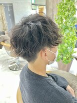 オリ 仙台(Oli)&nbsp;20代～30代メンズパーマ波巻きツイストスパイラル［仙台］